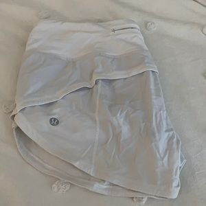 WHITE LULULEMON SHORTS